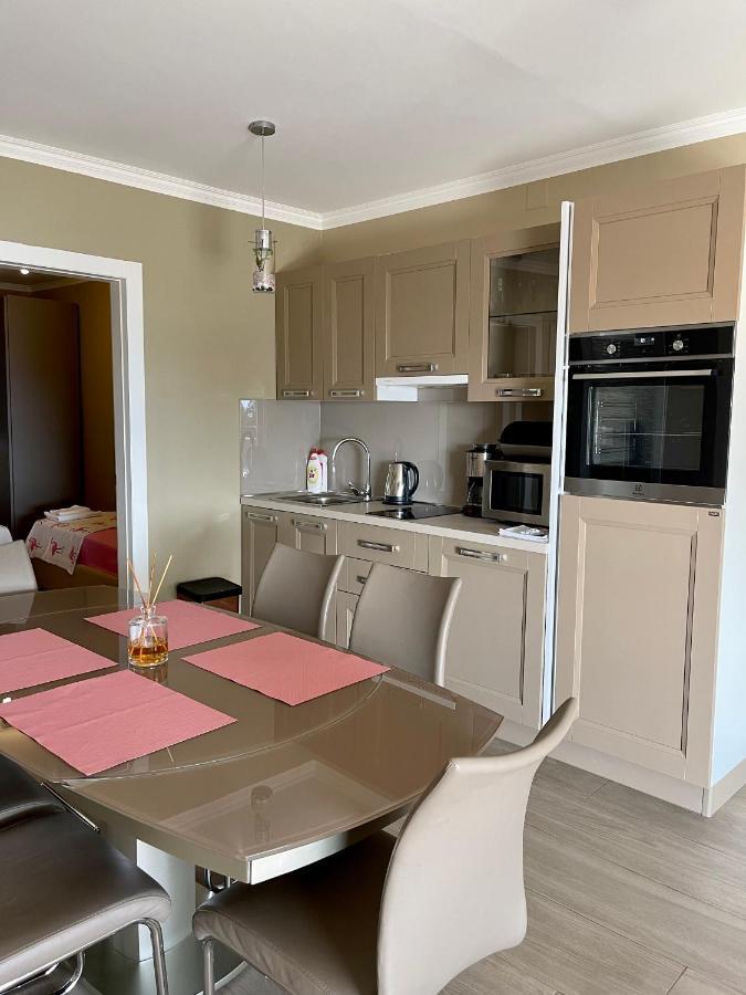 Apartments Prestige Петрчане Экстерьер фото