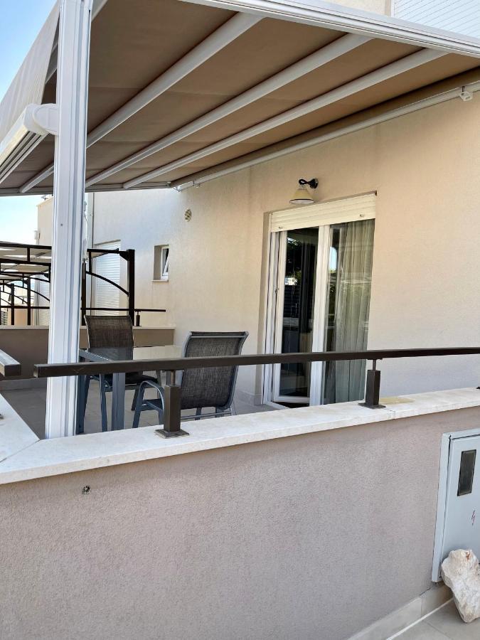 Apartments Prestige Петрчане Экстерьер фото